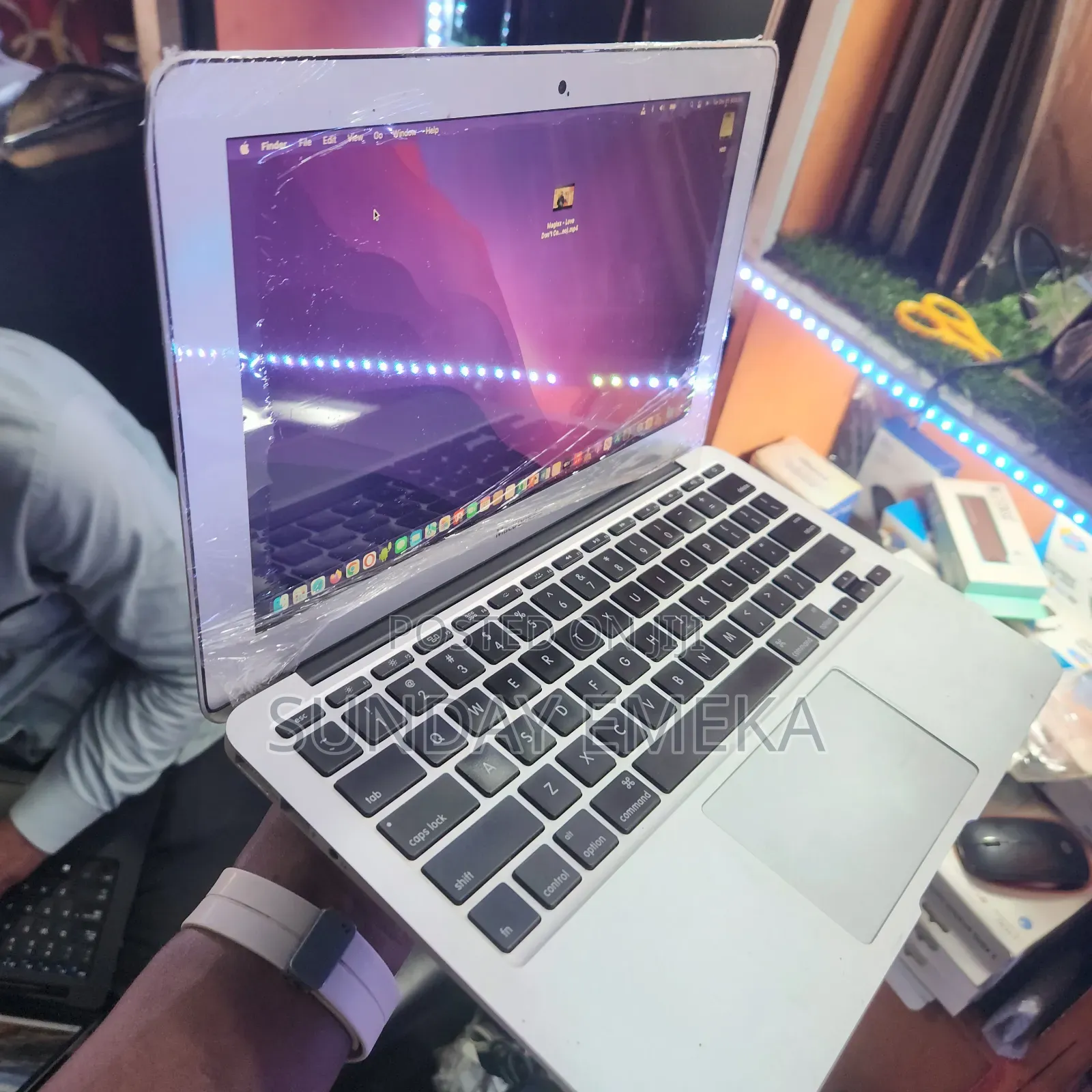Laptop Apple MacBook 2014 4GB Intel Core i5 SSD 128GB
