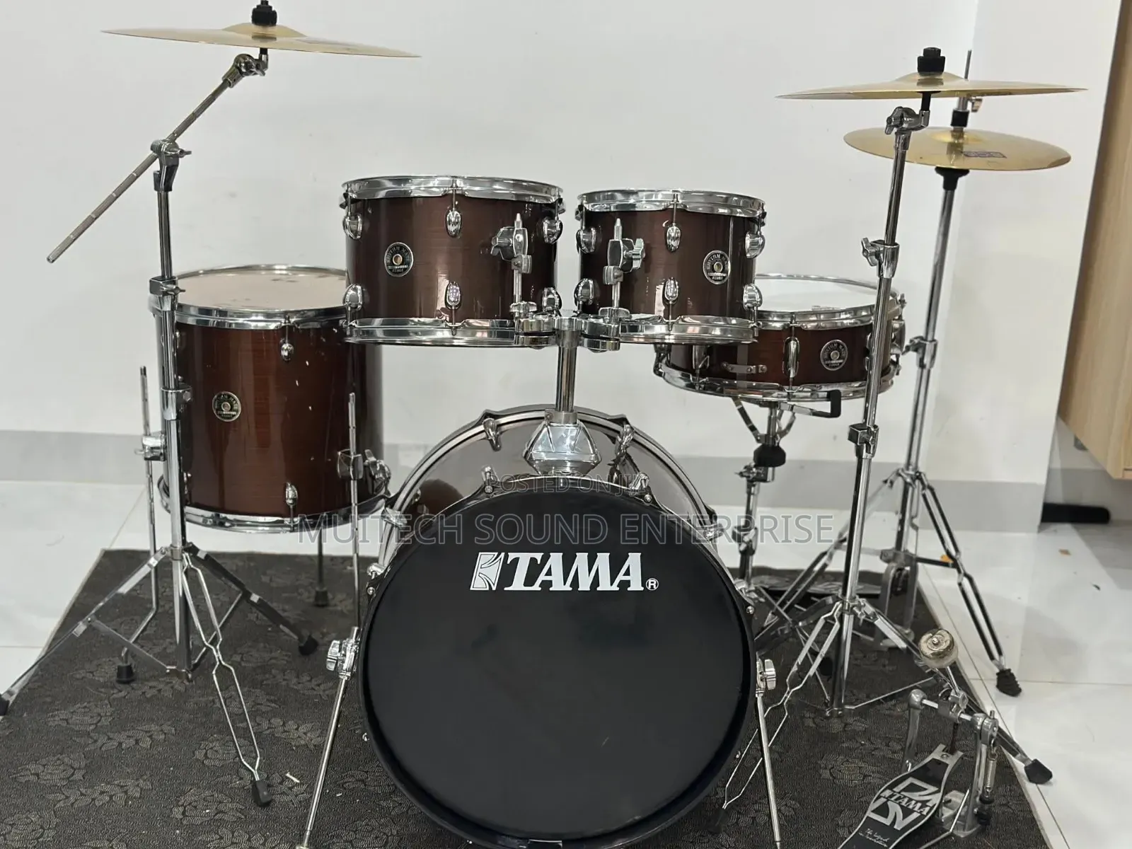 Tama Drums Set, 5pcs