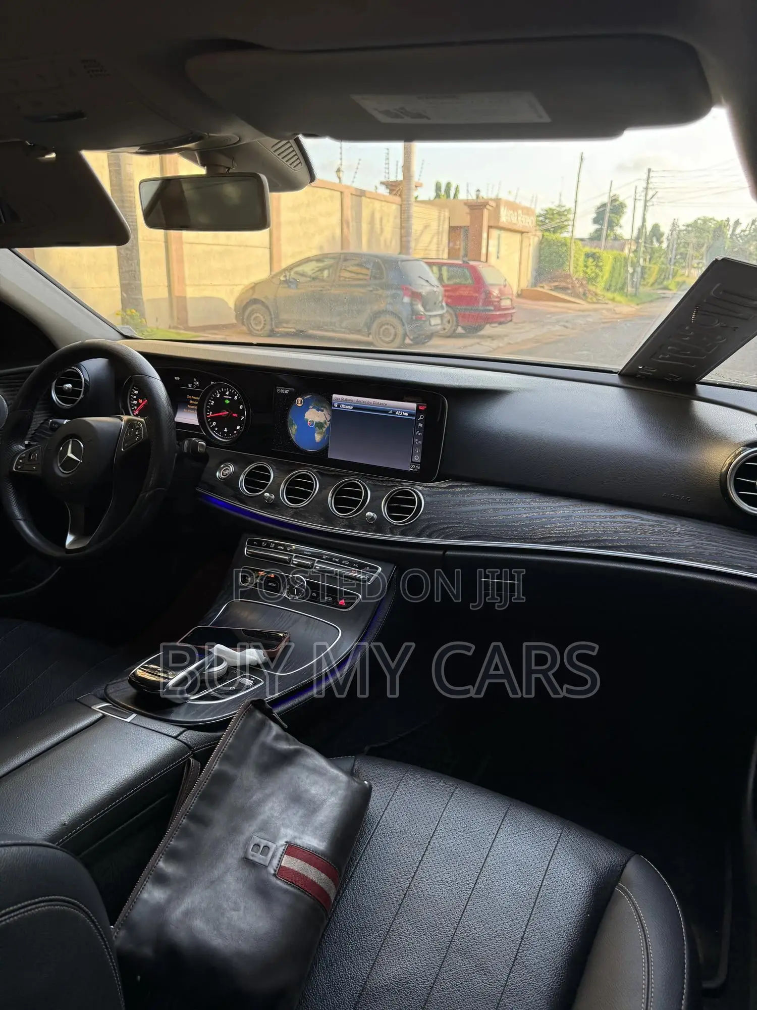 Mercedes-Benz E300 2020 Black