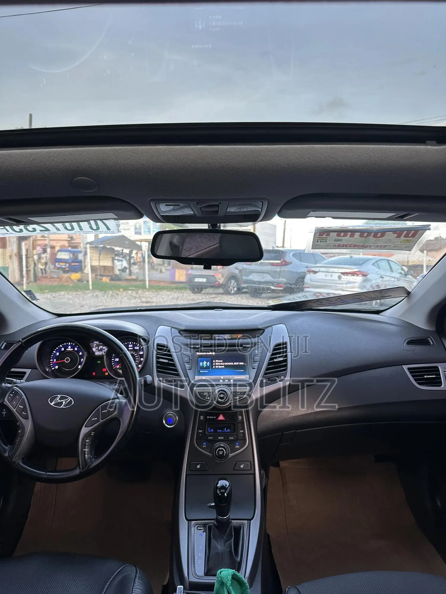 Hyundai Elantra 2016 Black