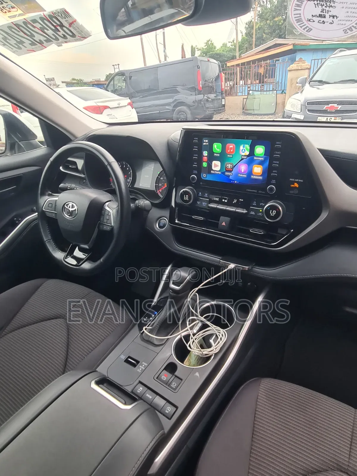Toyota Highlander 2021 White
