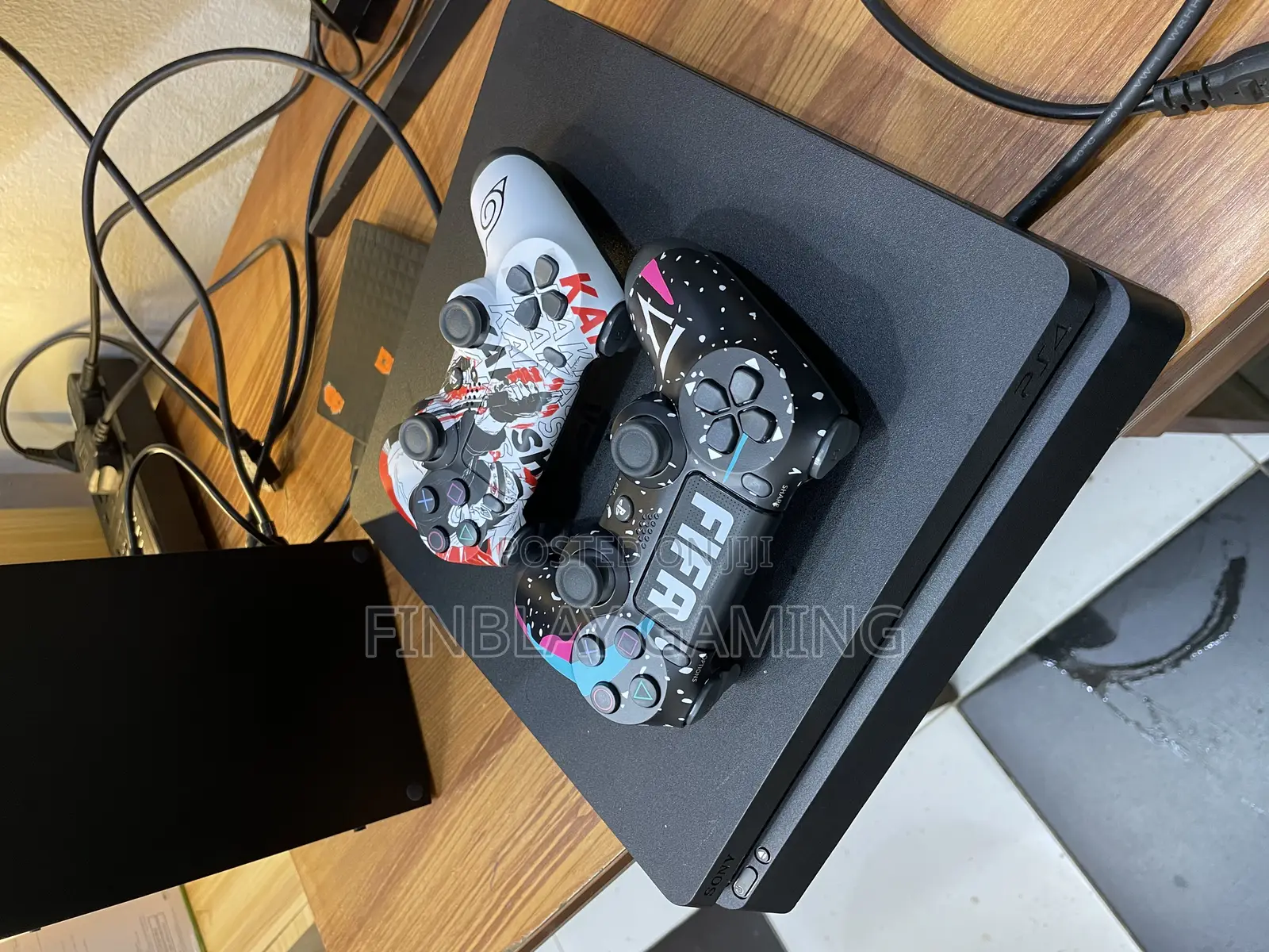 Ps 4 Slim Jailbreak With 8games 2controllers