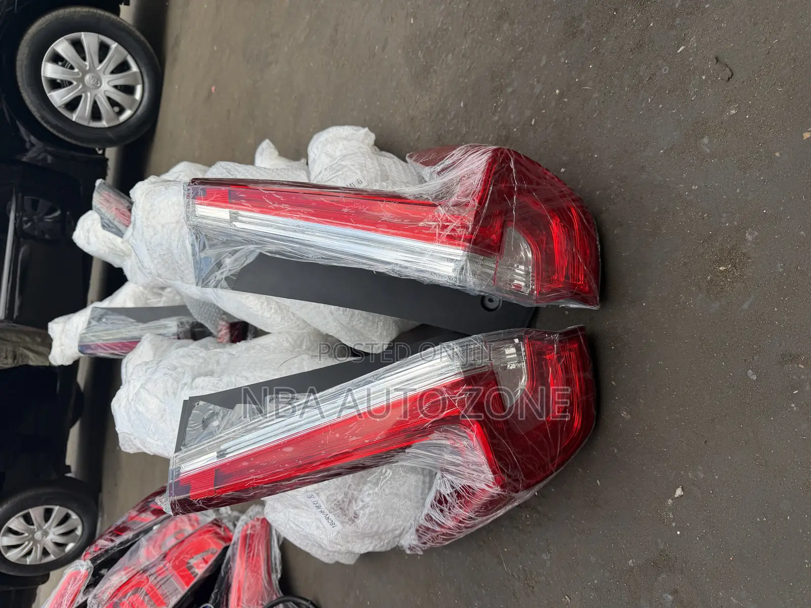 Honda CRV 2017-18 Tail Light Pair or One Side