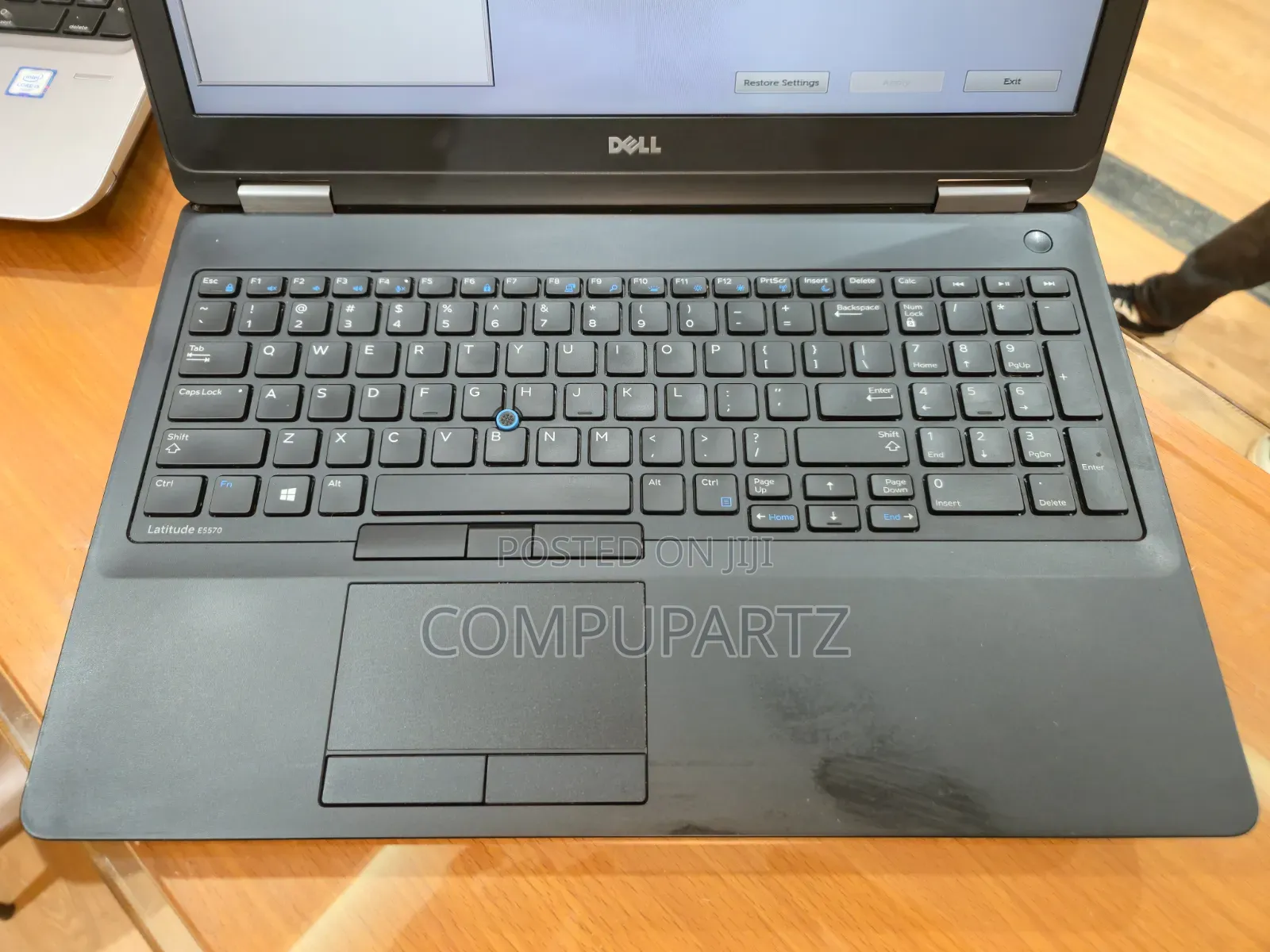 Laptop Dell Latitude 15 E5570 8GB Intel Core i5 SSD 256GB