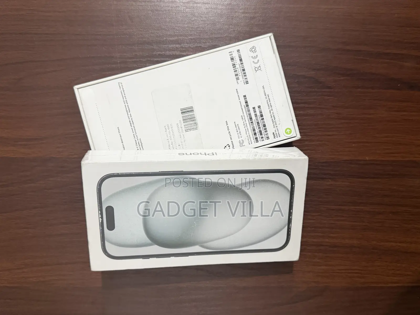 New Apple iPhone 15 128 GB Black