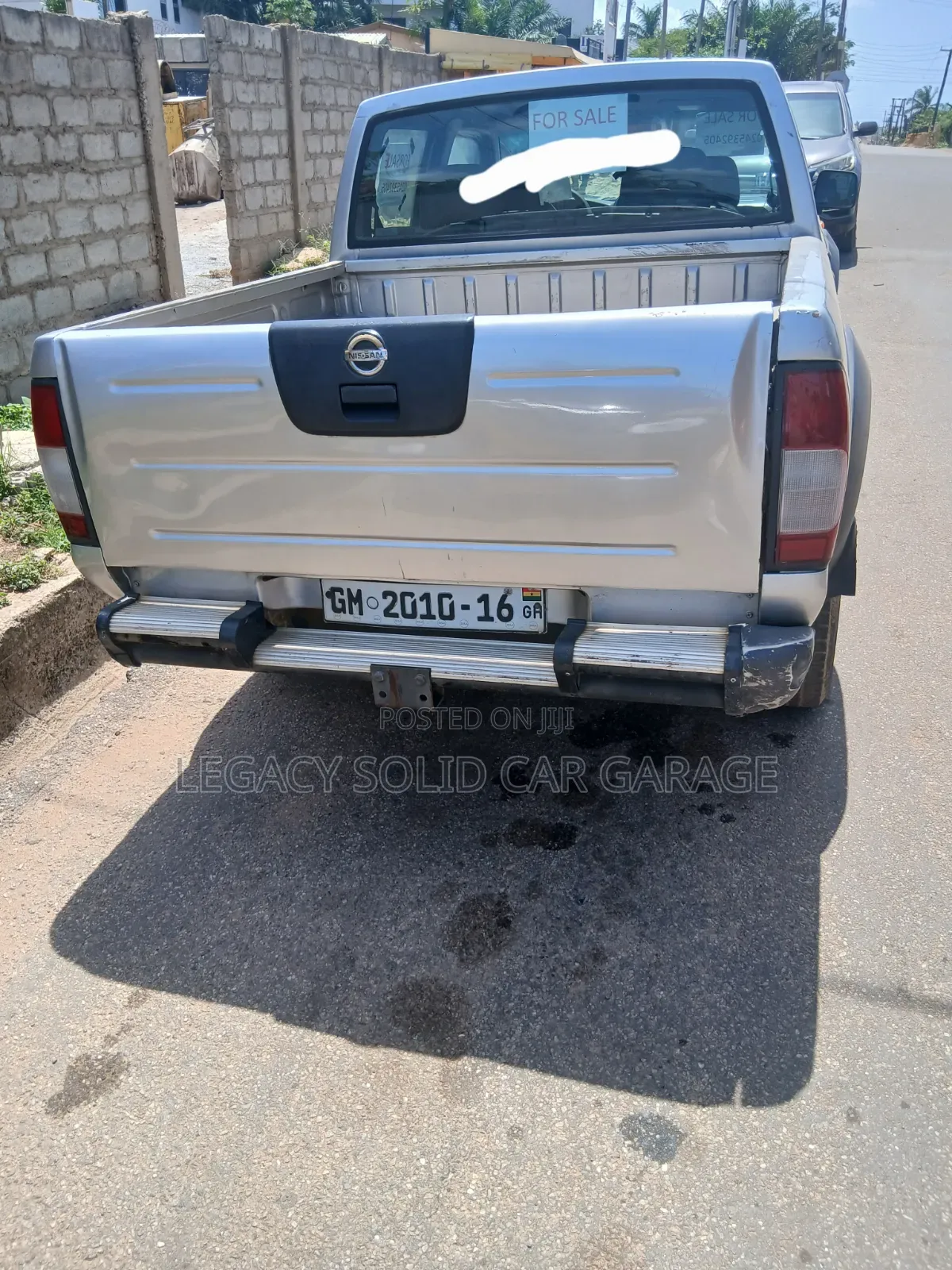 Nissan Hardbody 2008 Silver