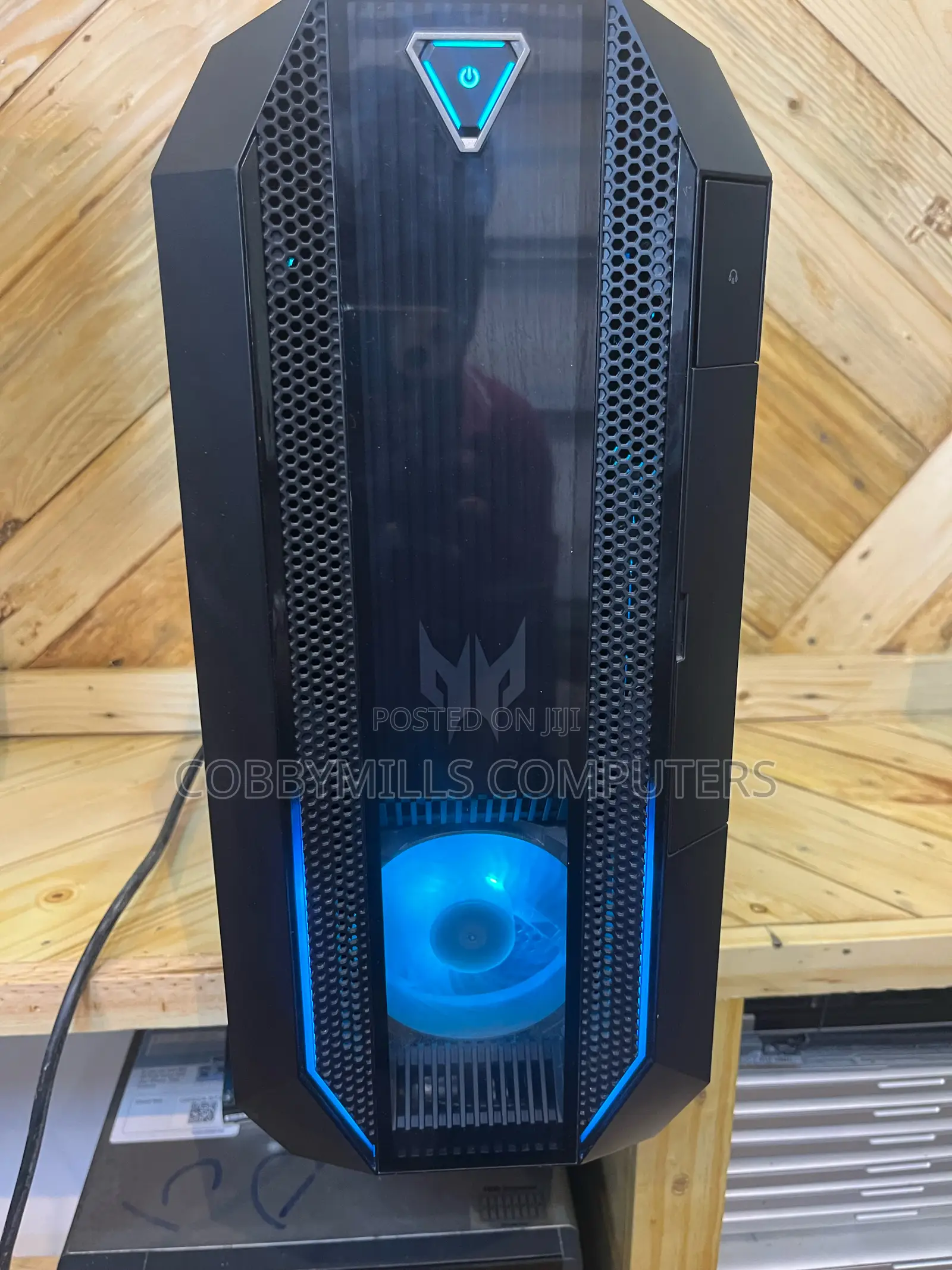 Acer Predator Orion 3000 16GB Intel Core i5 HDD+SSD 256GB
