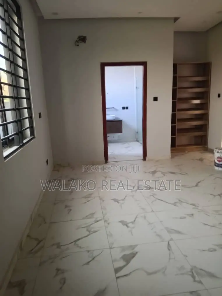 3bdrm House in Ablekuma for sale