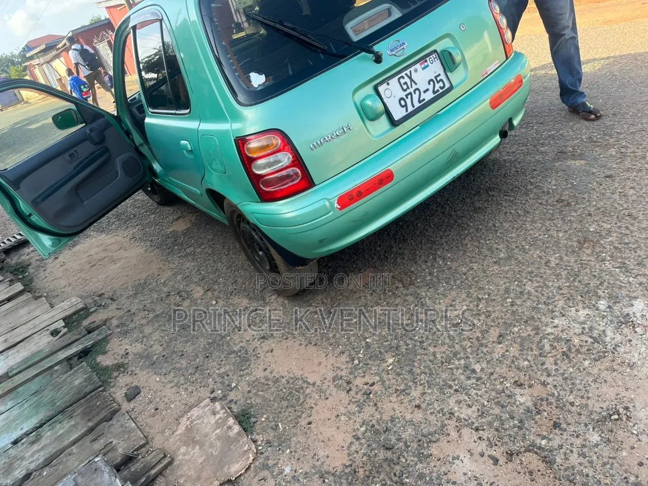 Nissan March 1.2 FWD 2005 Green