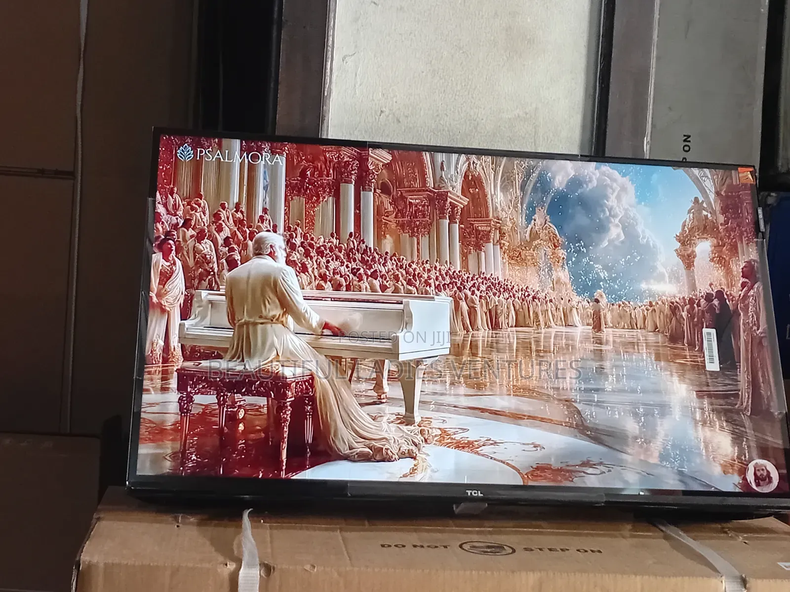 TCL 32” Led Smart Viewing Solution