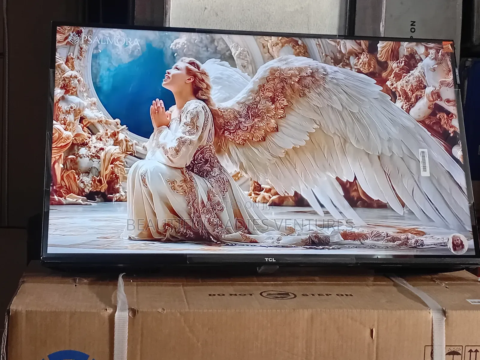 TCL 32-Inch Tv With Smooth Hd Performance