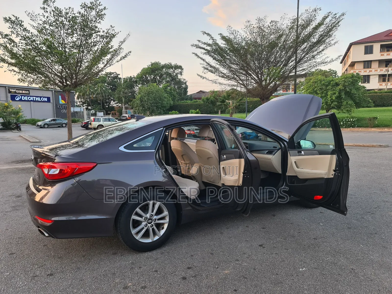 Hyundai Sonata Limited Sedan FWD (2.4L 4cyl 6A) 2017 Brown