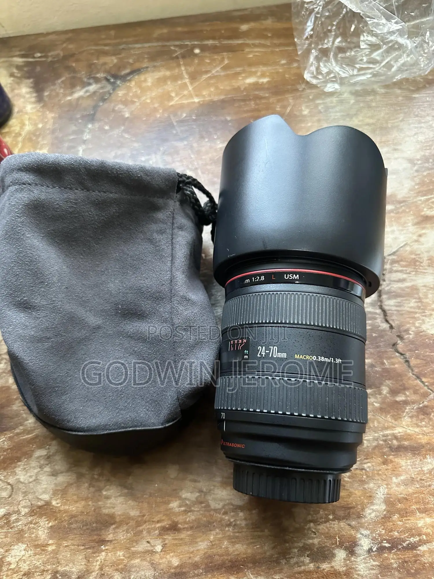 Canon 24-70mm F2.8