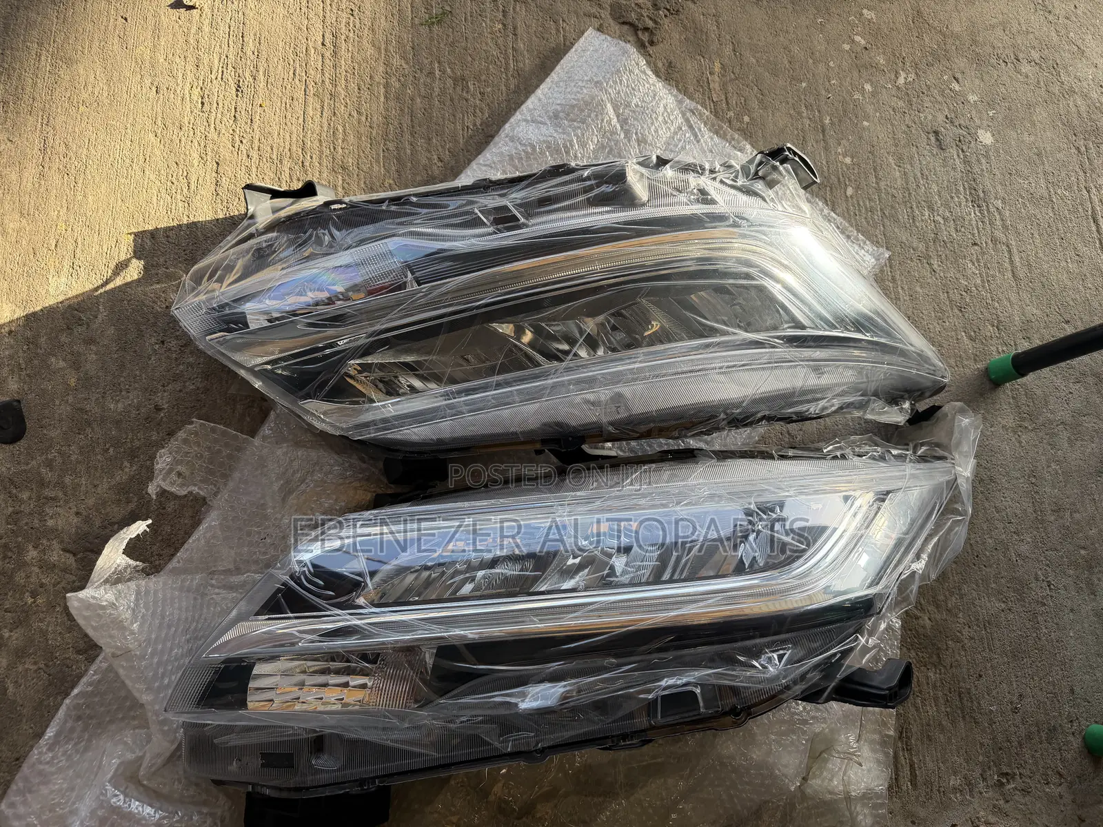 Toyota Rush Headlights Headlamps