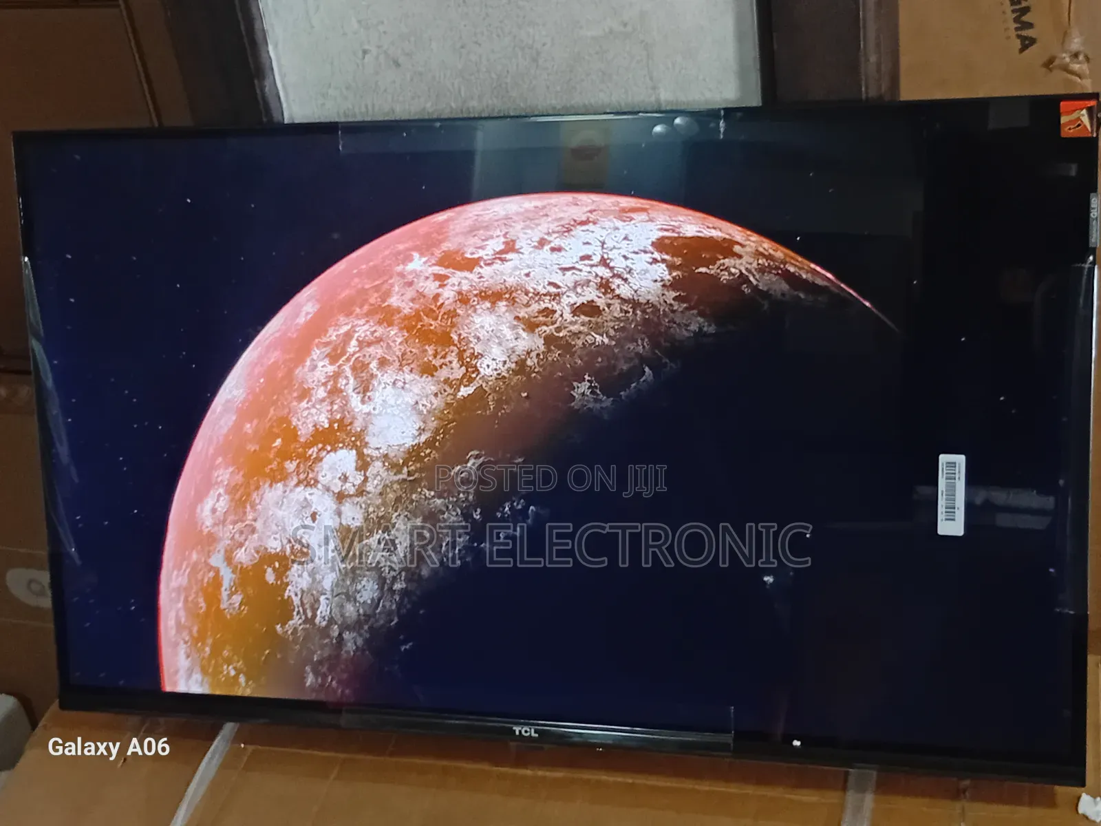 TCL 32” Smart Entertainment Television – Built for Comfort