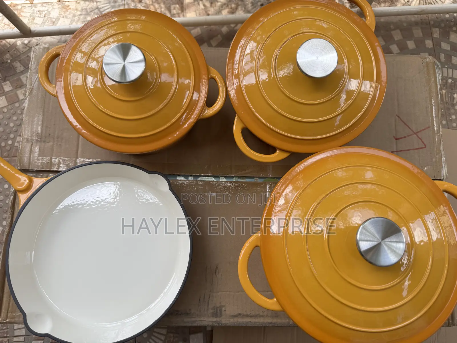 Original Heavy Cast Iron Pot(Yellow)