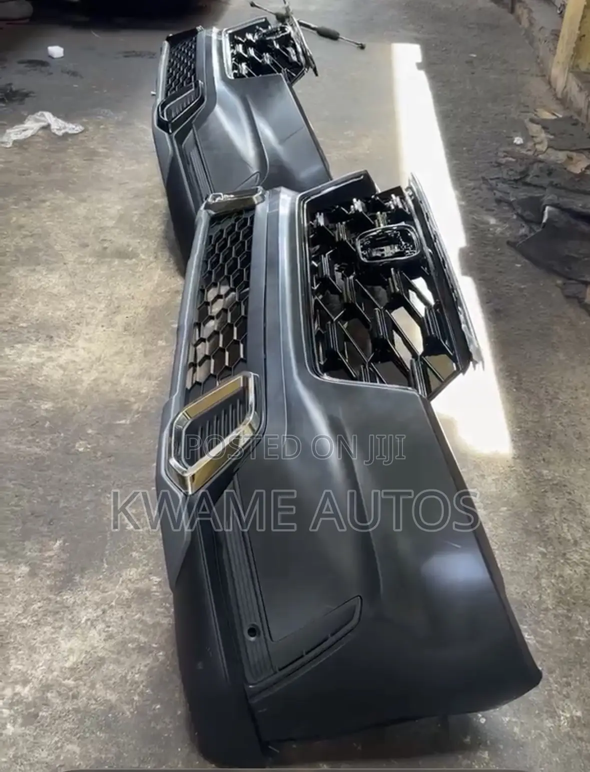 CRV 2024 Front Bumper Hybrid Complete