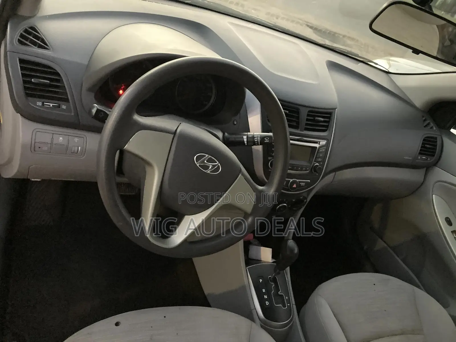 Hyundai Accent 2017 Silver