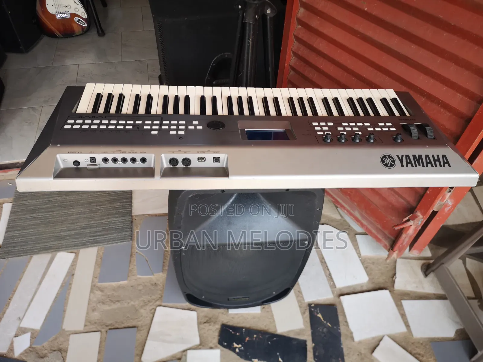 Yamaha Mm6 Music Synthesizer Keyboard