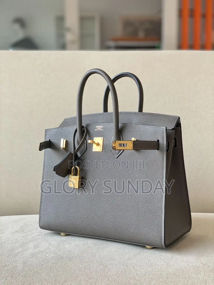 Beautiful Hermes Ladies Hand Bag