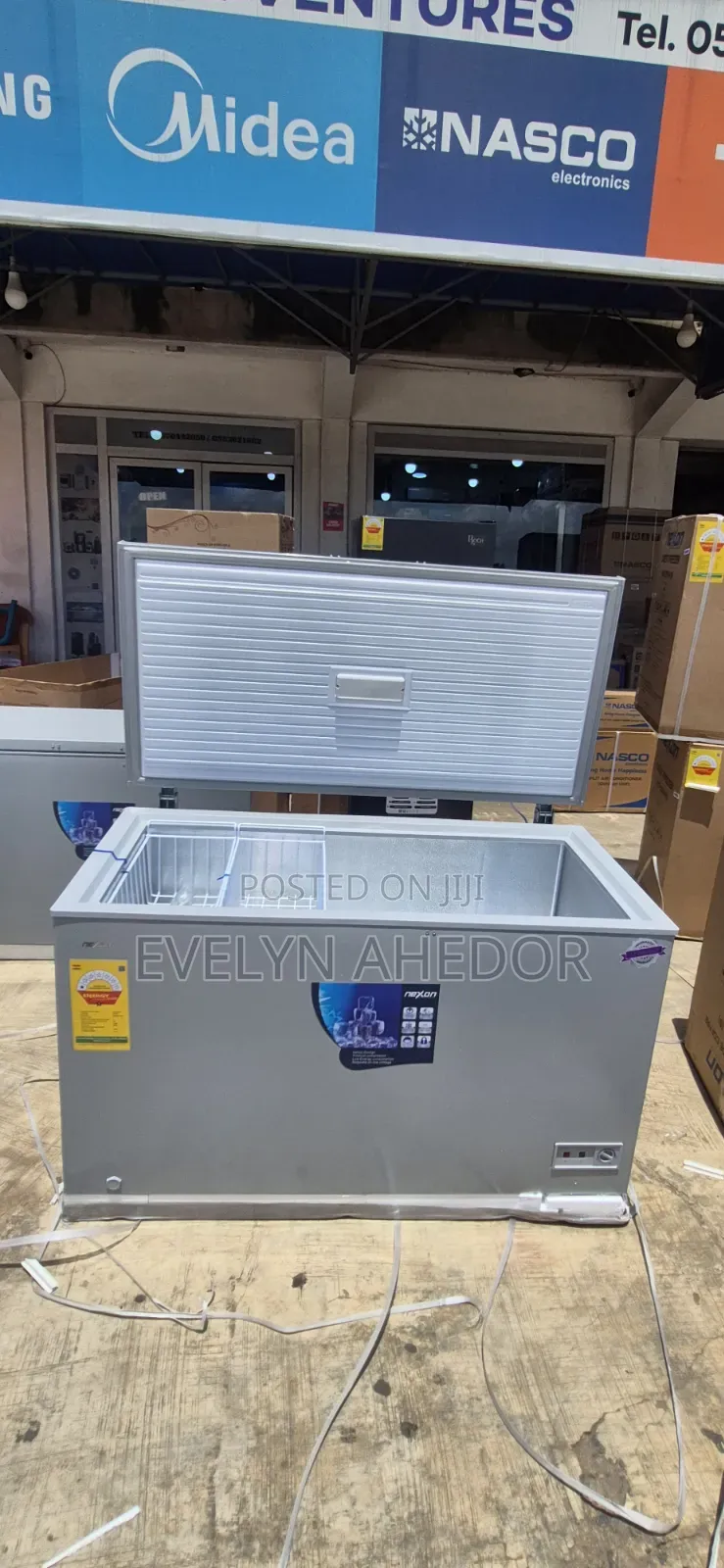 Nexon Chest Freezer 400litres Silver Colour Available