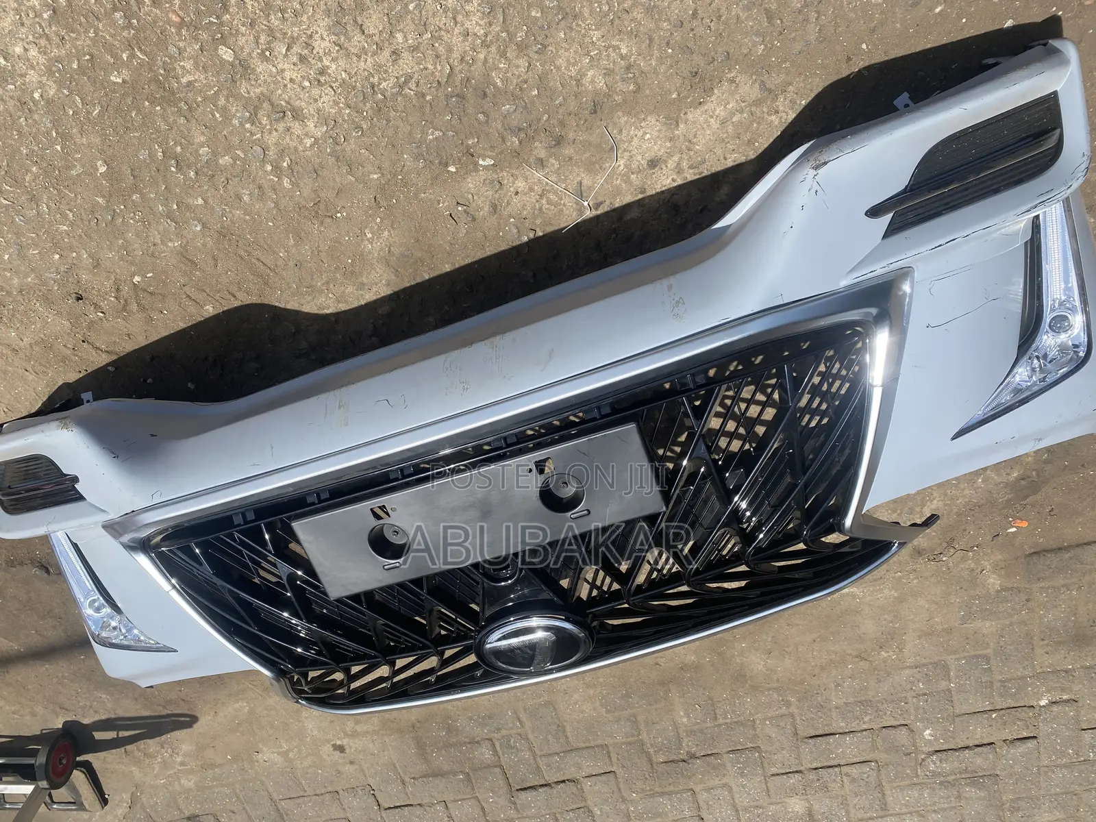 Lexus Lx570 2021 Front Bumper Complete
