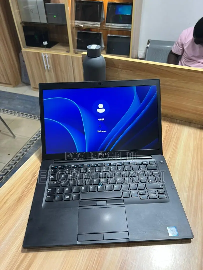 Laptop Dell Latitude 7490 8GB Intel Core i7 SSD 256GB