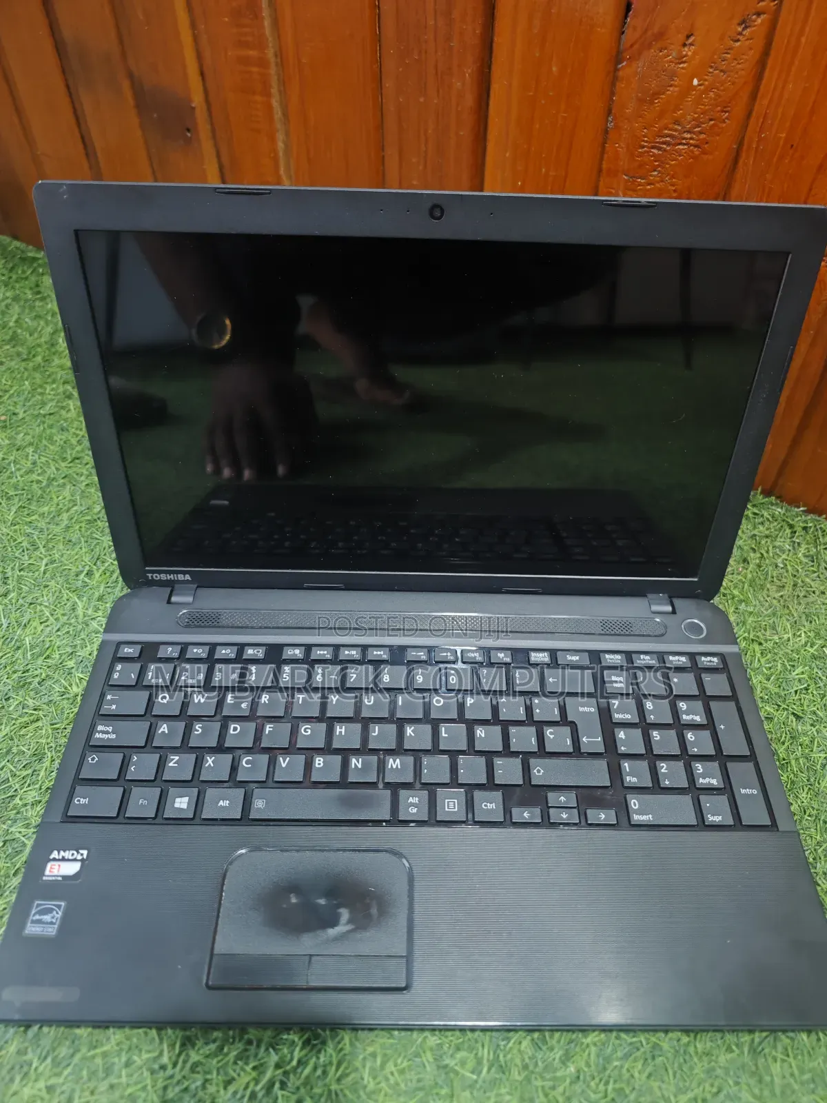 Laptop Toshiba Satellite C650 4GB AMD HDD 320GB
