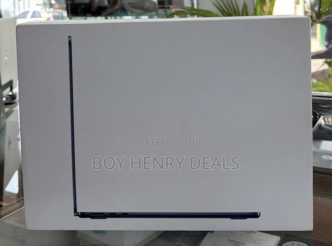 New Laptop Apple MacBook Air 2024 M3 13-inch 16GB Apple M3 SSD 512GB