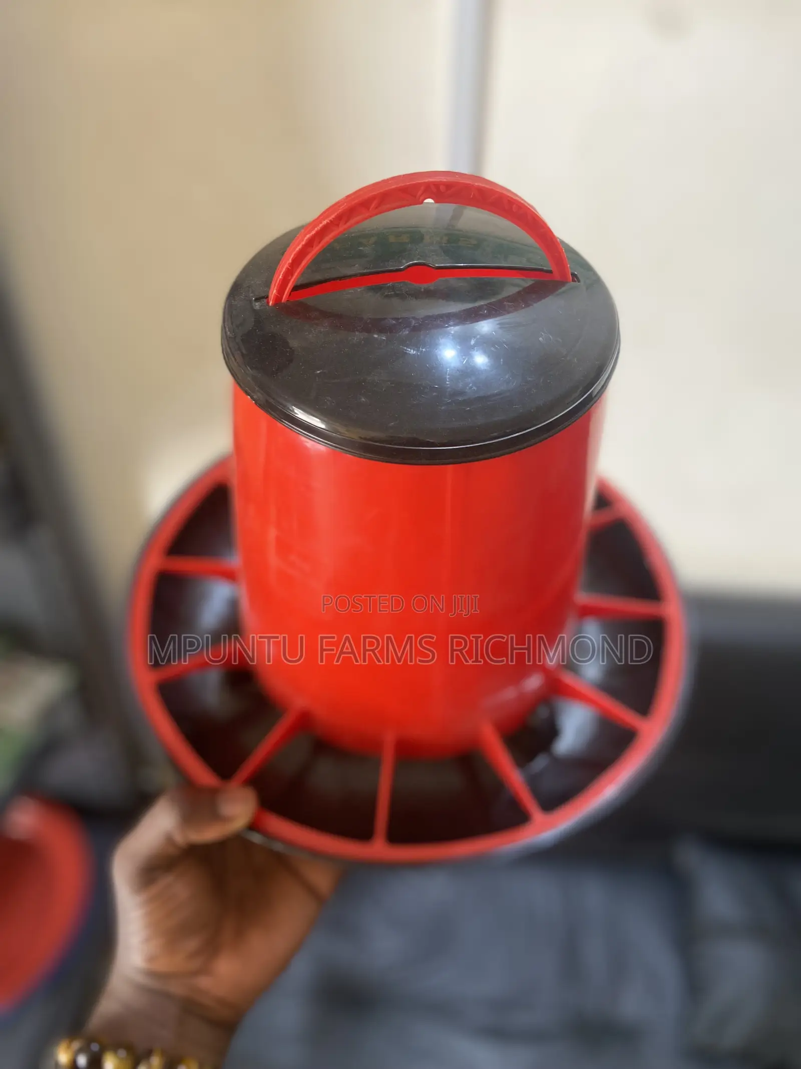Feeders(6kg Manual Feeder)