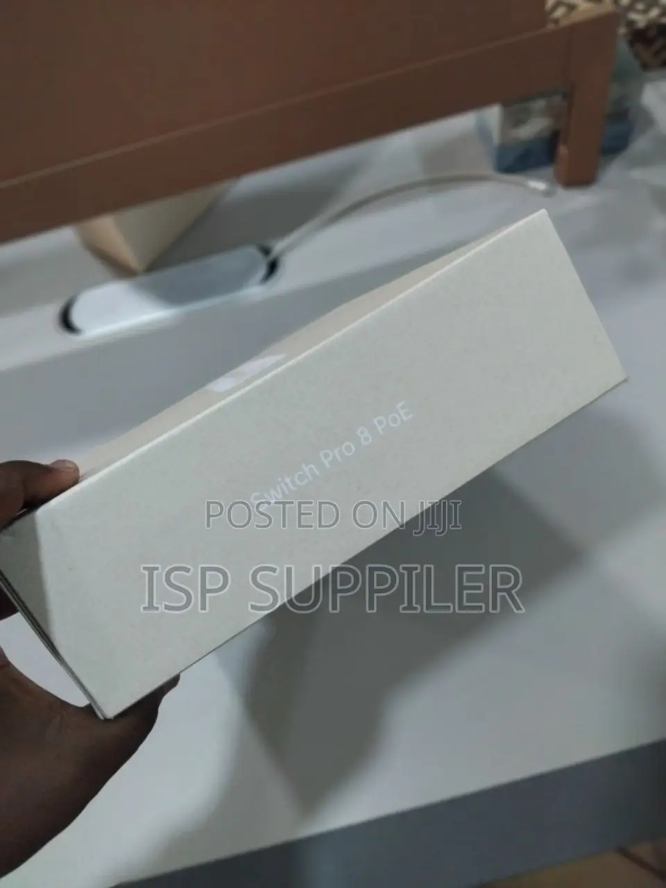 Ubiquiti Unifi Usw-Pro-8-Poe 8-Port Gigabit Layer 3 Poe Switch