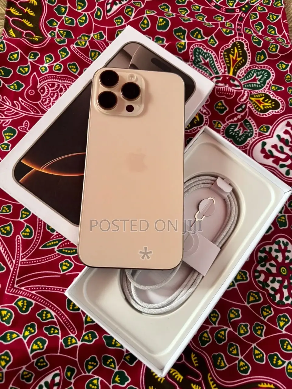 Apple iPhone 16 Pro Max 256 GB Gold
