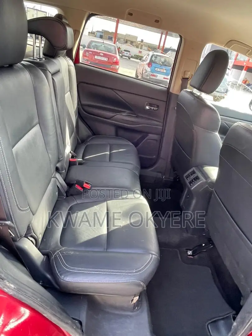Mitsubishi Outlander SEL AWC 2019 Red