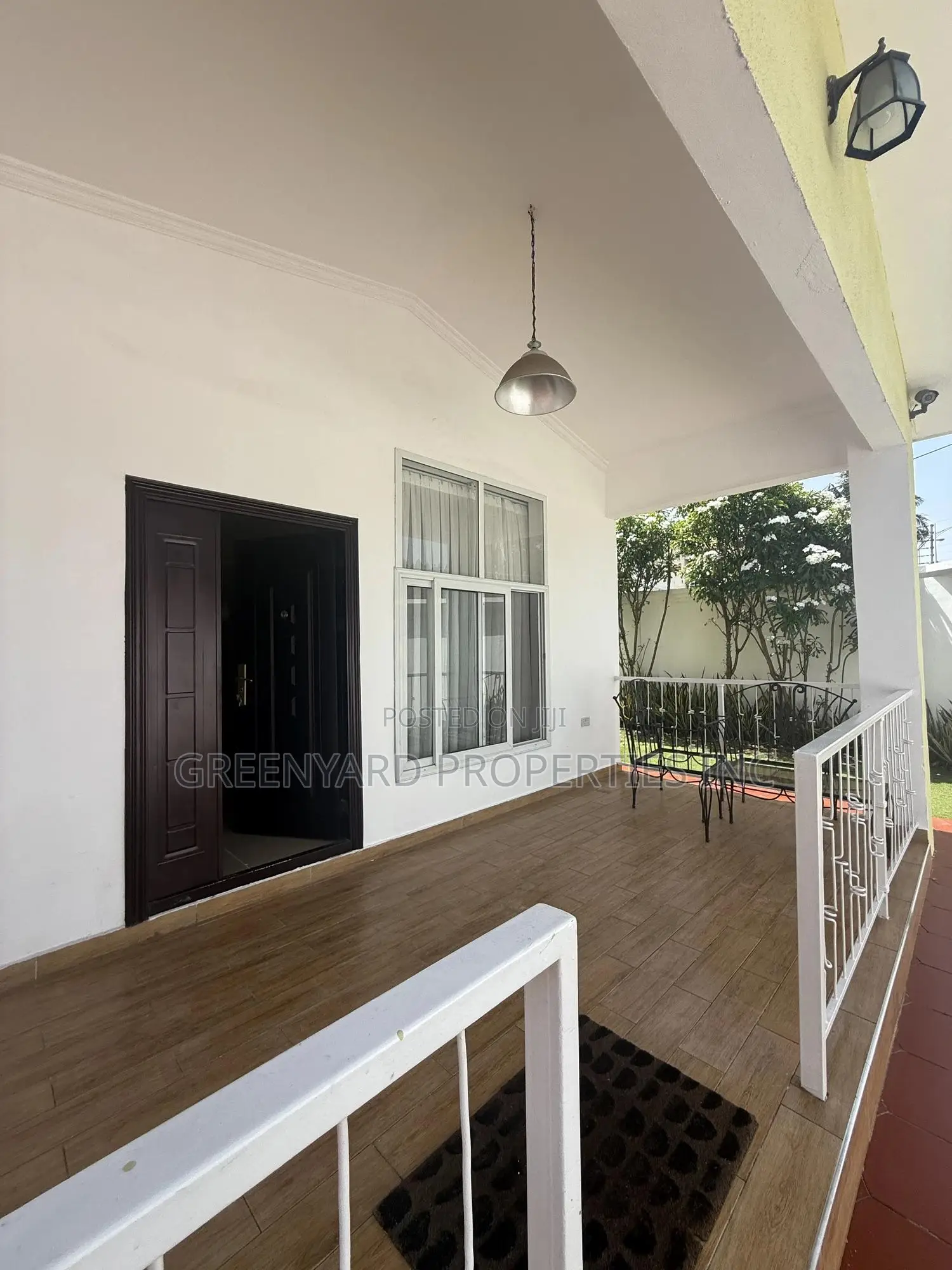 2bdrm House in Us Embassy, Cantonments for rent