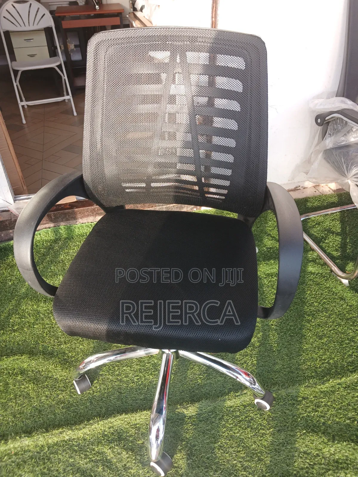 Adjustable Office Swivel Chair