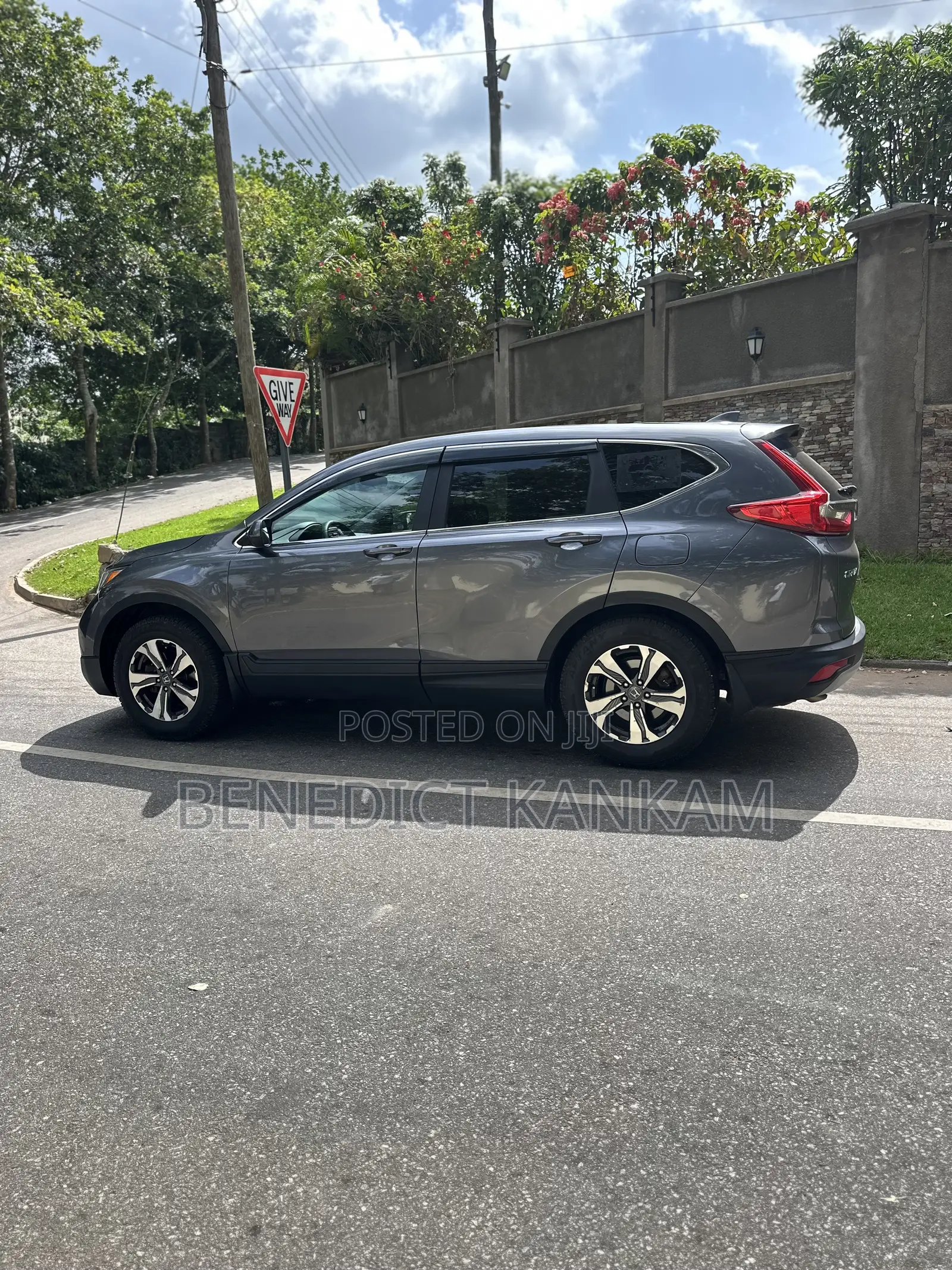 Honda CR-V LX 1.5 2019 Gray