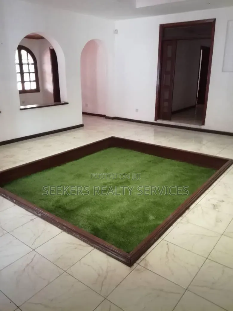 9bdrm House in Seekers Realty, Airport Residential Area for rent