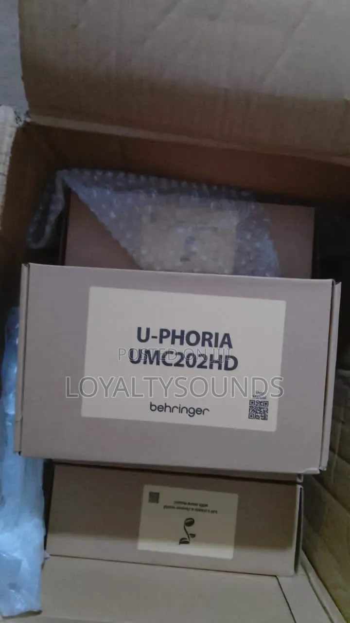 Behringer U-Phoria Umc202hd Audio Interface