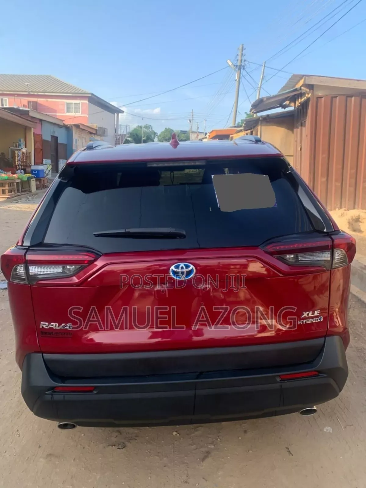 Toyota RAV4 XLE 2021 Red