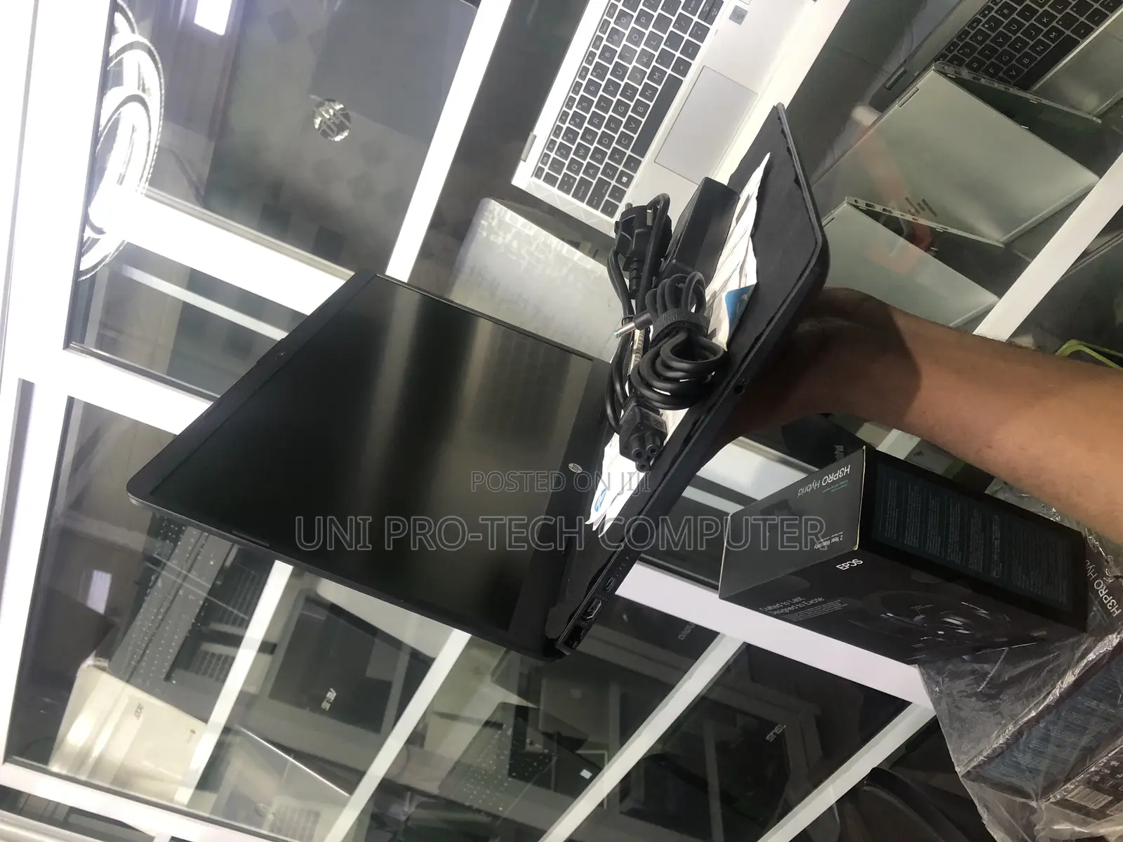 New Laptop HP 15-da3007nia 4GB Intel HDD 1T