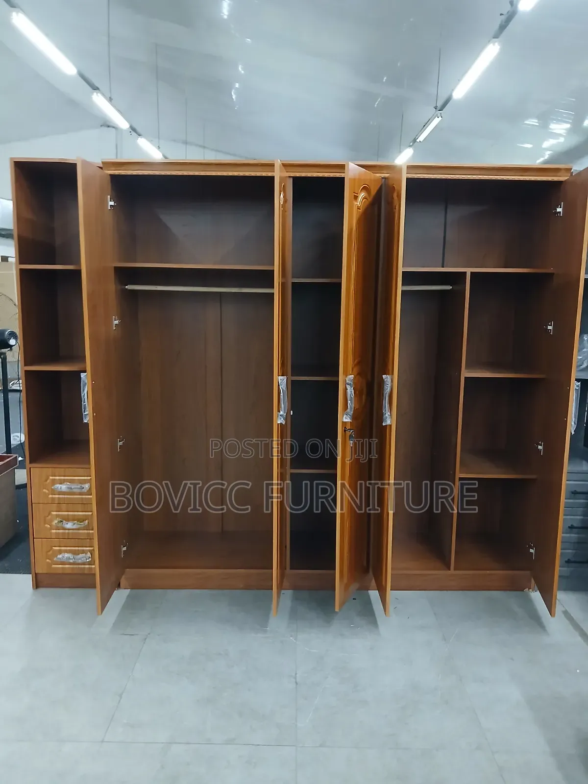 5 Door Wardrobe