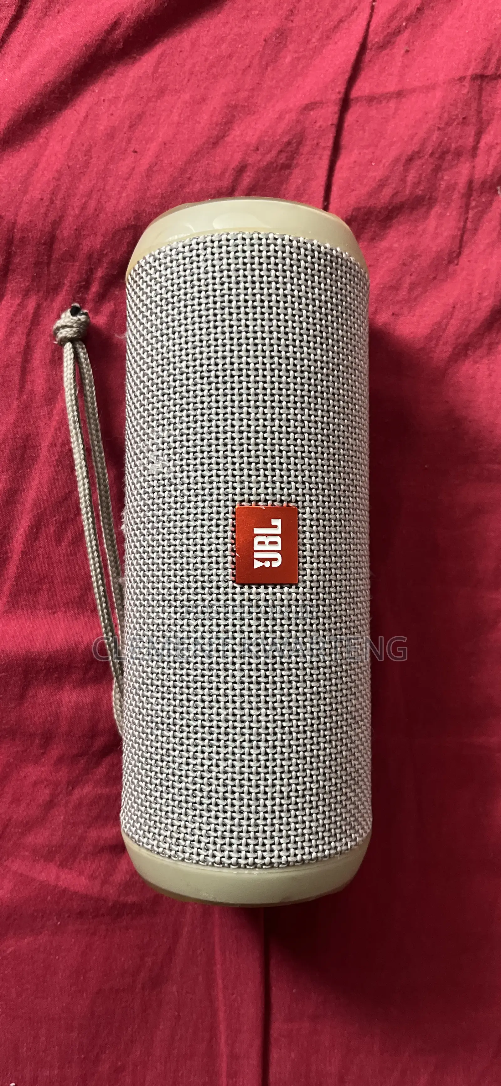 JBL Flip 4 Bluetooth Speaker