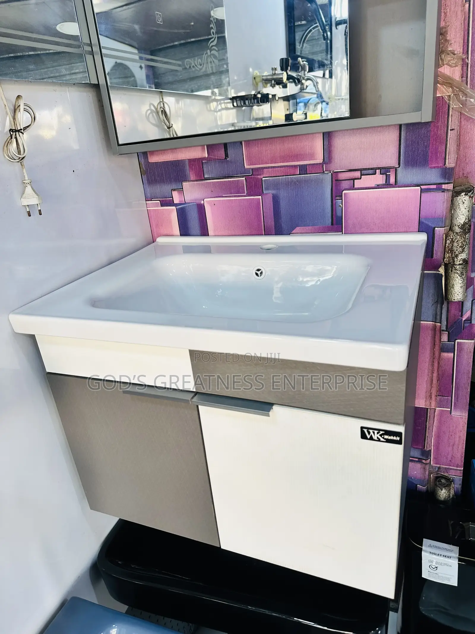 60cm Cabinet Basin