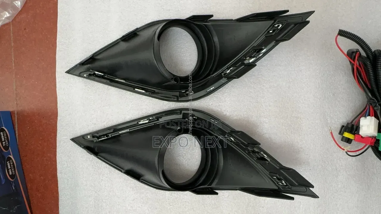 Mitsubishi Outlander 2016-2019 Fog Lamp Kit(Lights+Cover)