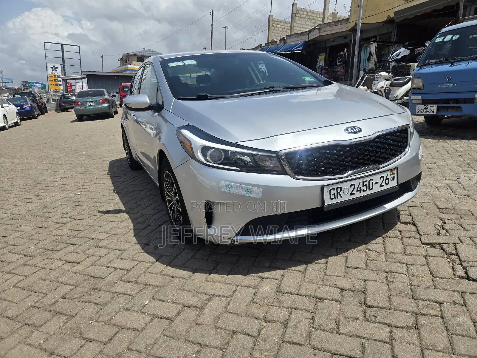 Kia Forte EX Hatchback 2018 Silver