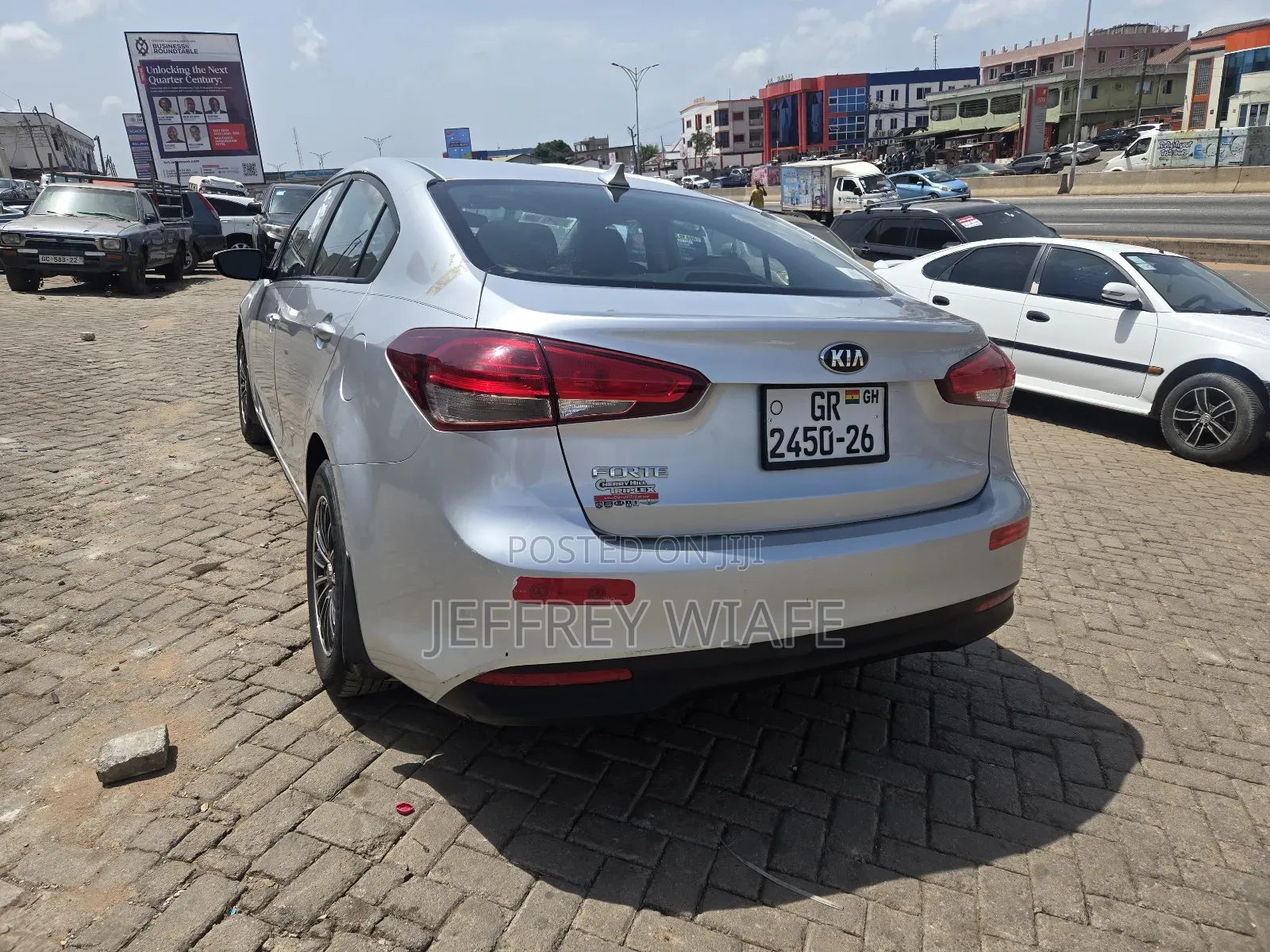 Kia Forte EX Hatchback 2018 Silver