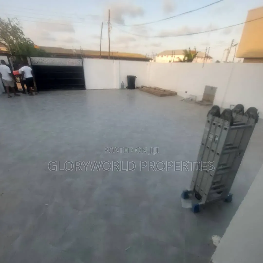 3bdrm House in Coca Cola for sale