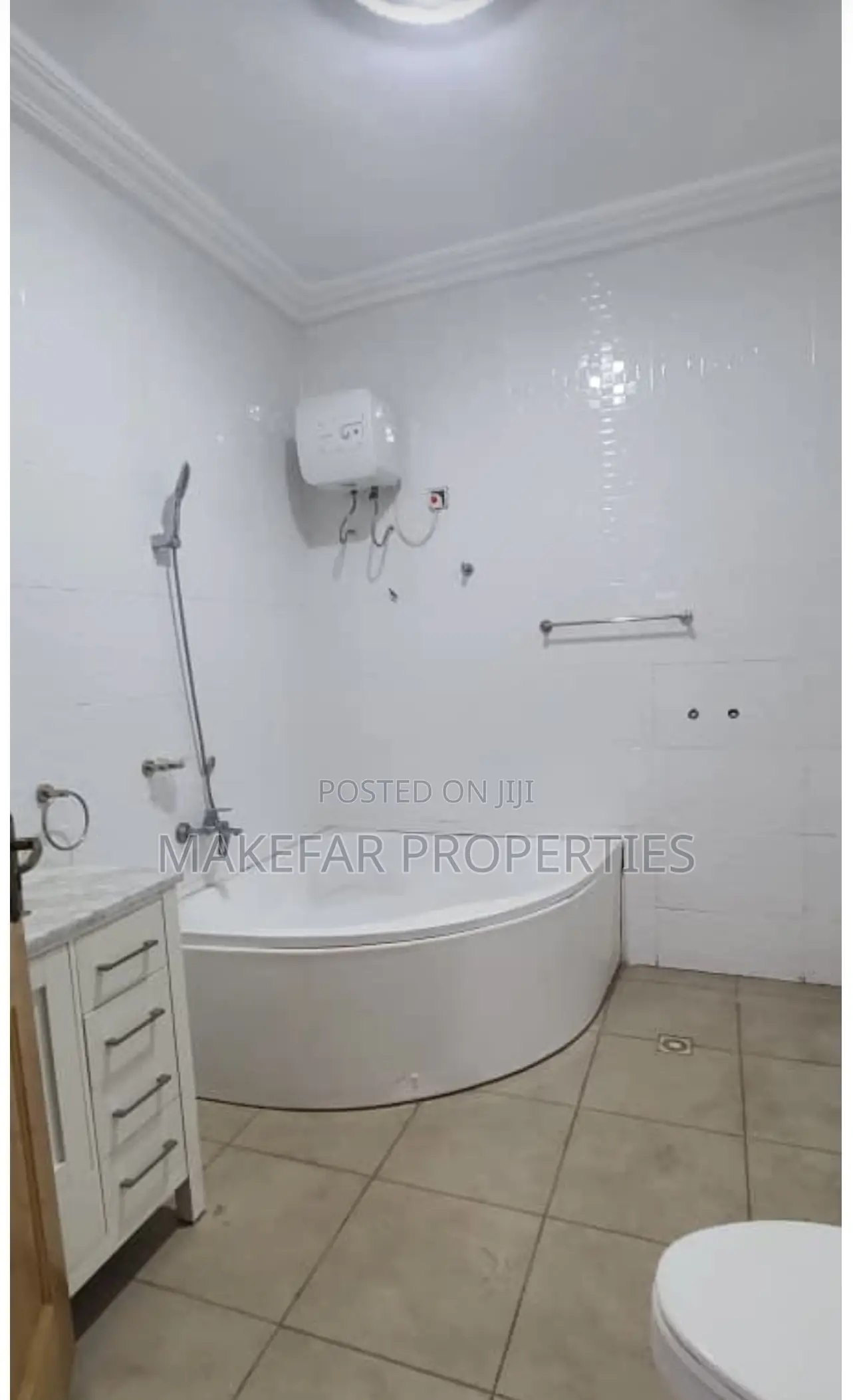 3bdrm Apartment in Adjiriganor for rent