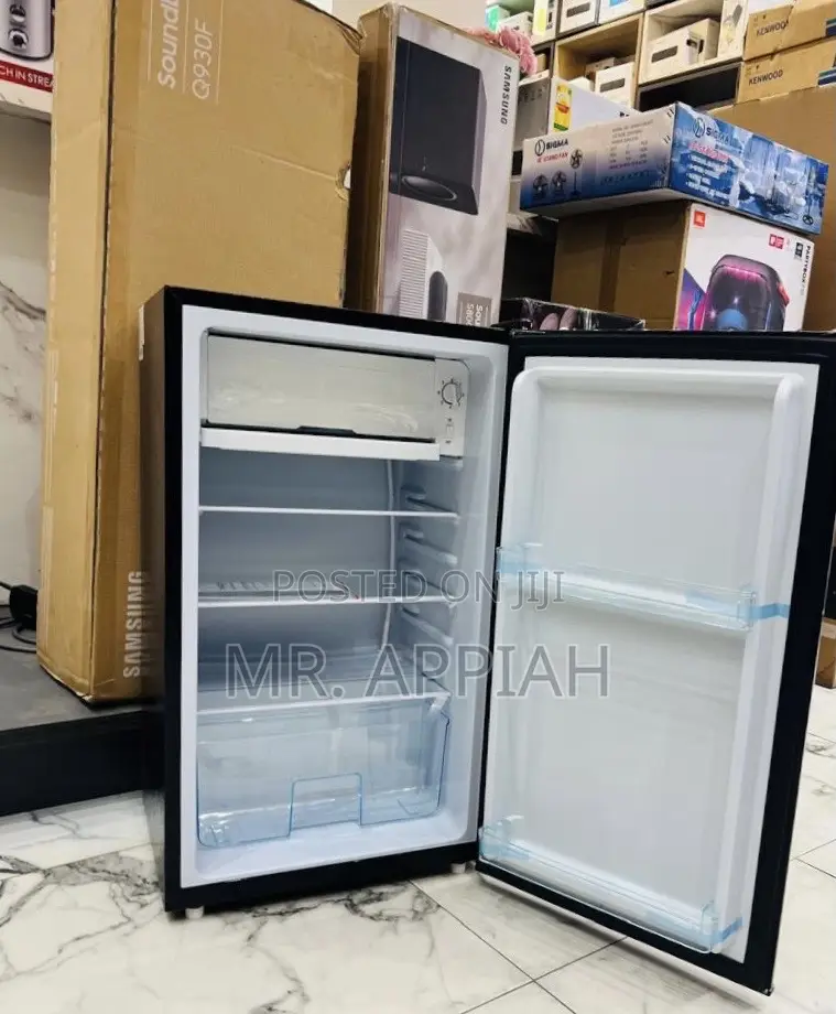 Choose Unique Nasco 1 Door Table Top Refrigerator(Black) 