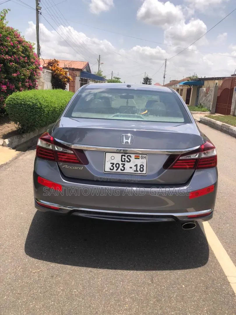Honda Accord EX-L 4dr Sedan FWD (2.4L 4cyl 2A) 2016 Gray